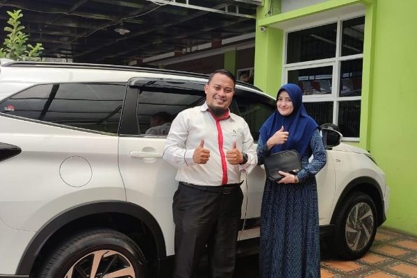 Ibu Hj. Indri